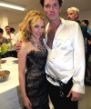 10121_celebrity_paradise_com_Kylie_Minogue_Watermill_94_122_536lo~0.jpg