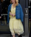 Kylie-Minogue-outside-Quay-House-at-Media-City-in-Salford-02.jpg